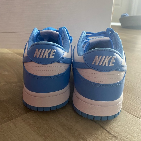 Nike Dunk Low UNC Blue Size 10 - Picture 4 of 7